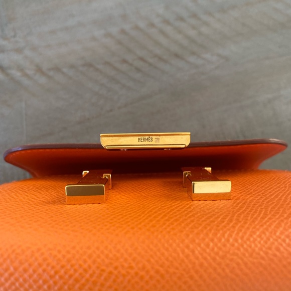 Hermès Constance Short Wallet - Picture 5 of 15